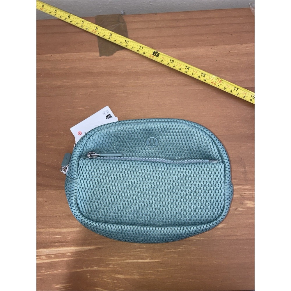 Authentic Brand New Lululemon City Essentials‎ Mini Pouch Knit Mesh